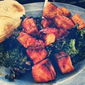 Tofu glazed sriracha